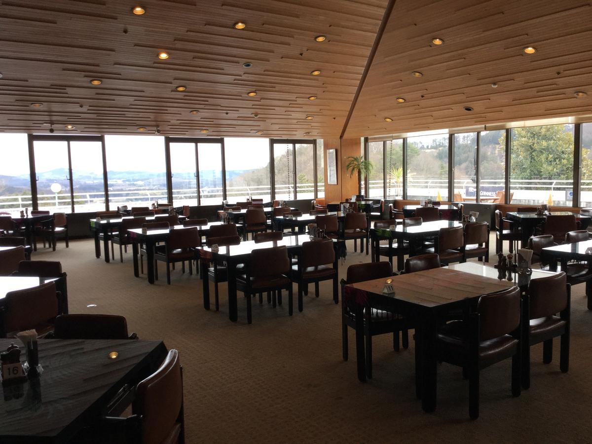 Utsunomiya Inter Resort Hotel&Golf Tsuru Country Club Bagian luar foto