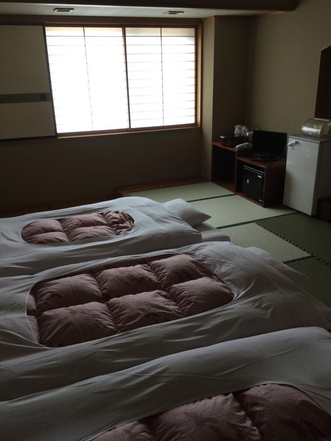 Utsunomiya Inter Resort Hotel&Golf Tsuru Country Club Bagian luar foto